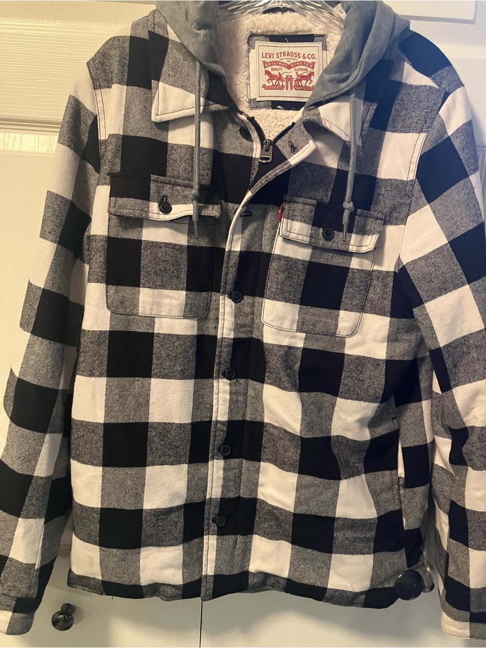 Levi's Black & White Buffalo Plaid Hooded Jacket Men’s small